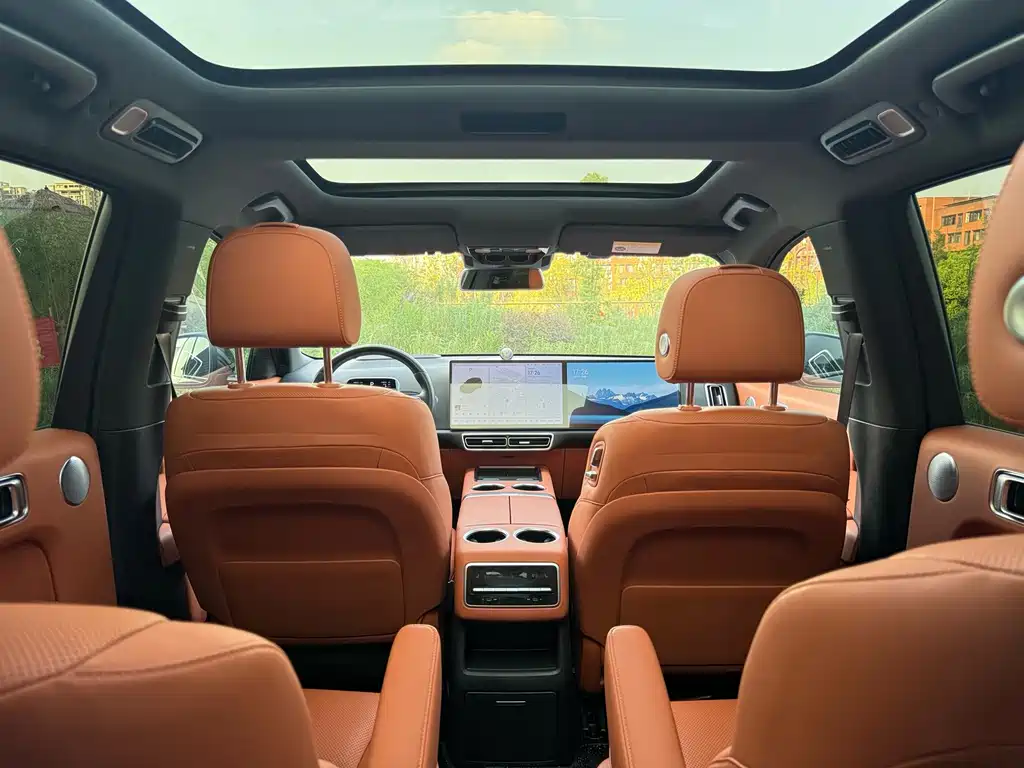Li Auto Li L8 — миниатюра 10