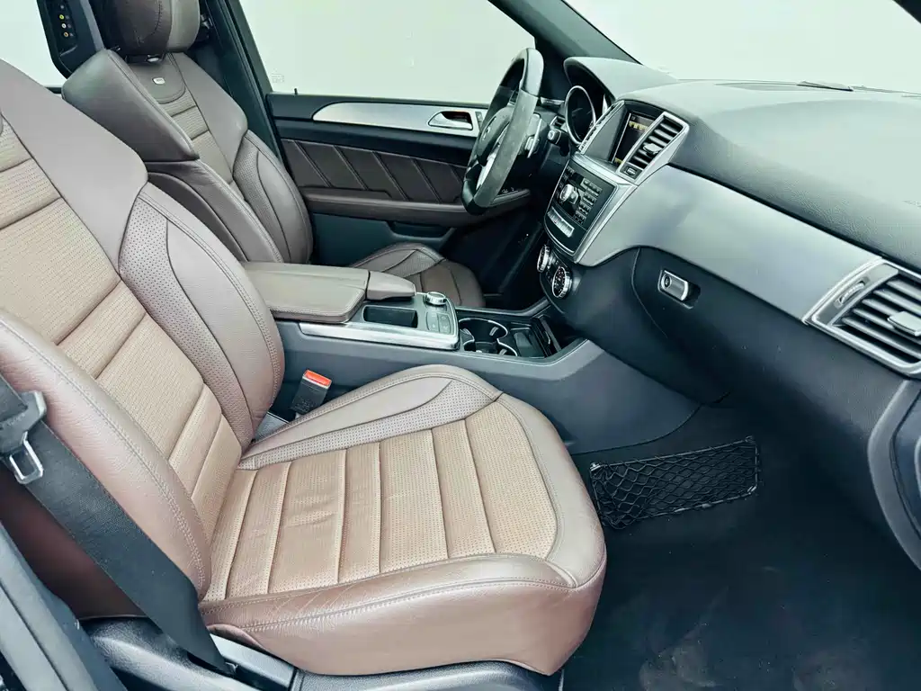 Mercedes-Benz M A MG M AMG 2012 AMG ML 63