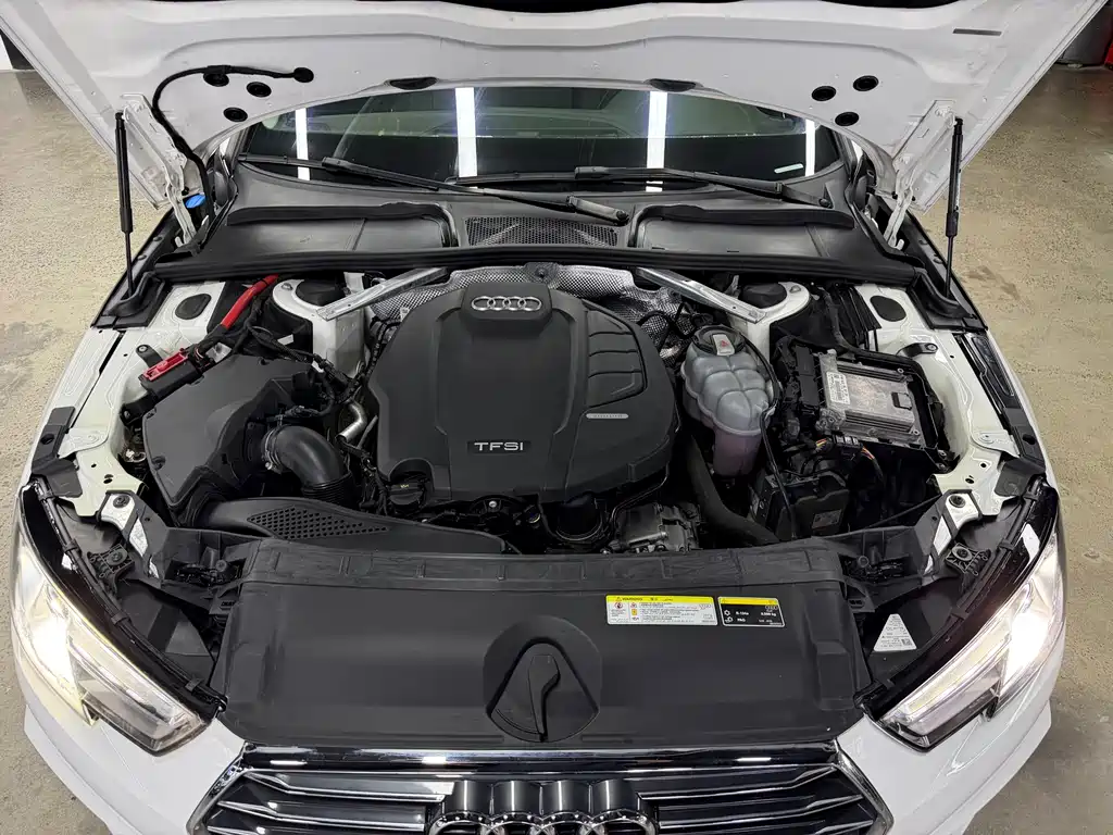 Audi A4L — миниатюра 20
