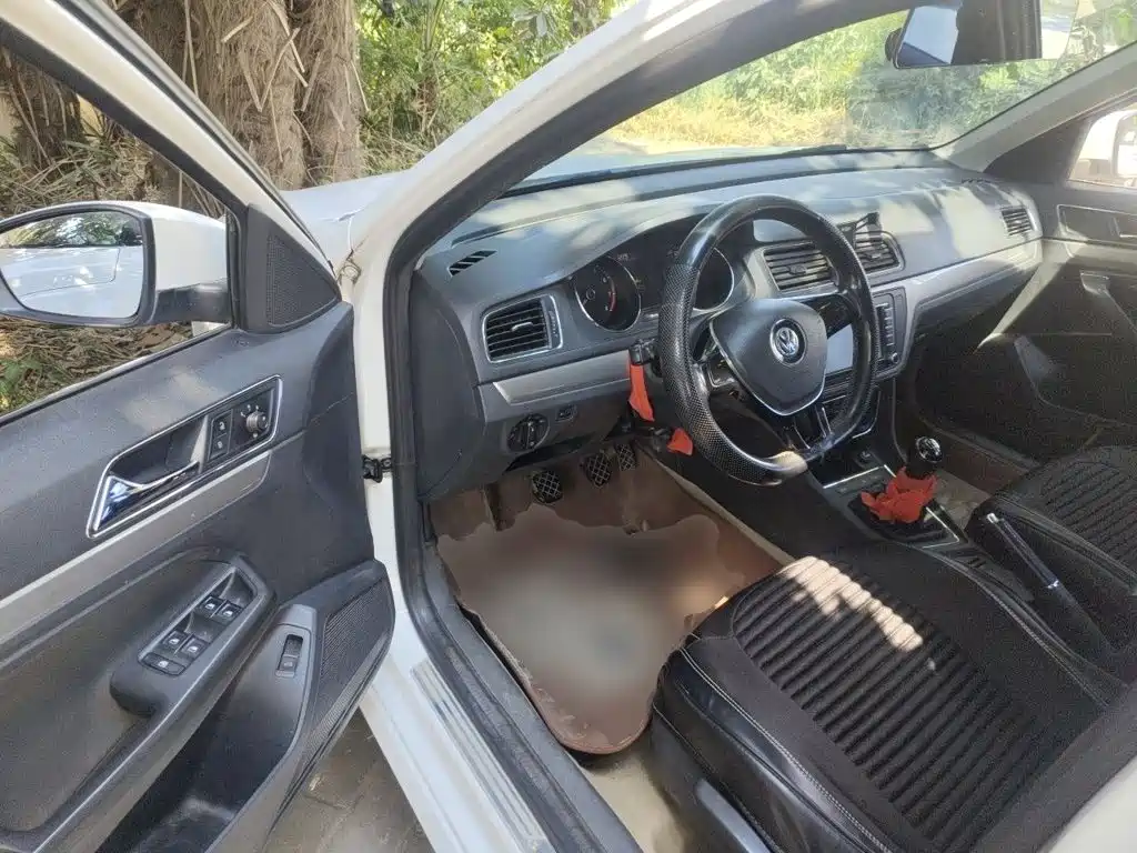 Volkswagen Lavida — миниатюра 12