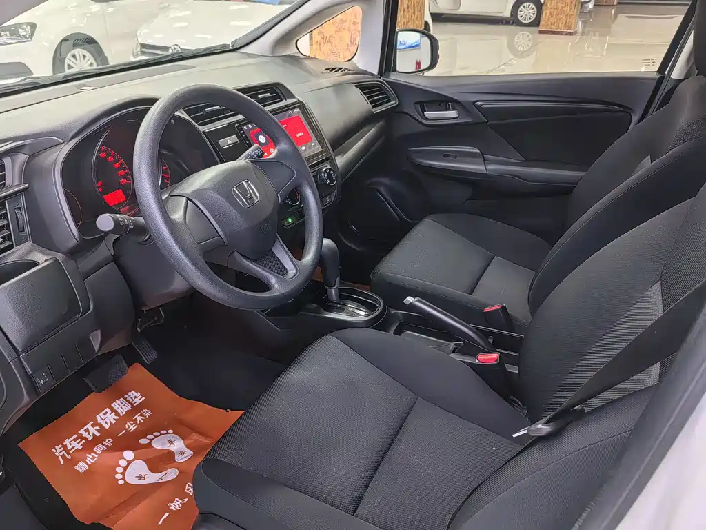 Honda Fit — миниатюра 5