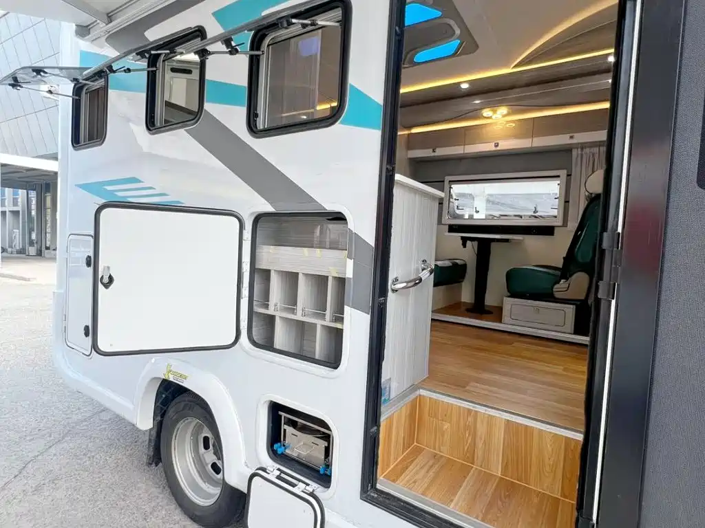 IVECO Ousheng — миниатюра 5