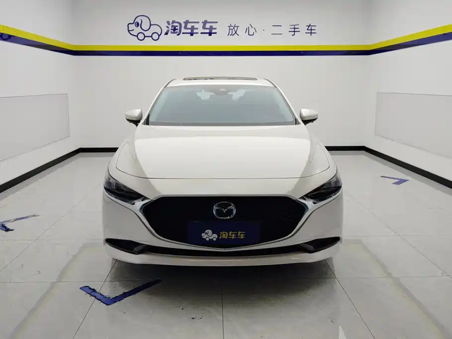 Mazda 3 Axela — миниатюра 2