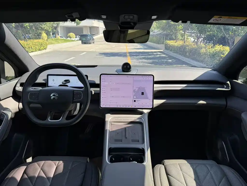 NIO ES6 — миниатюра 10