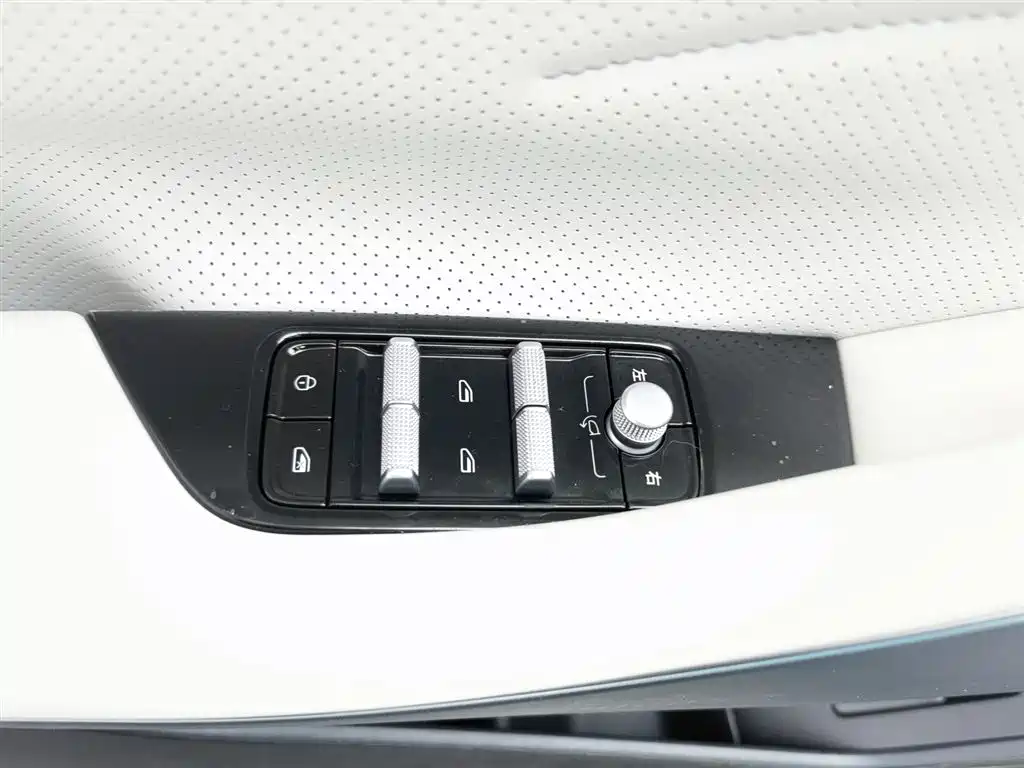 Geely Galaxy Galaxy E8 E8 2024 550km MAX