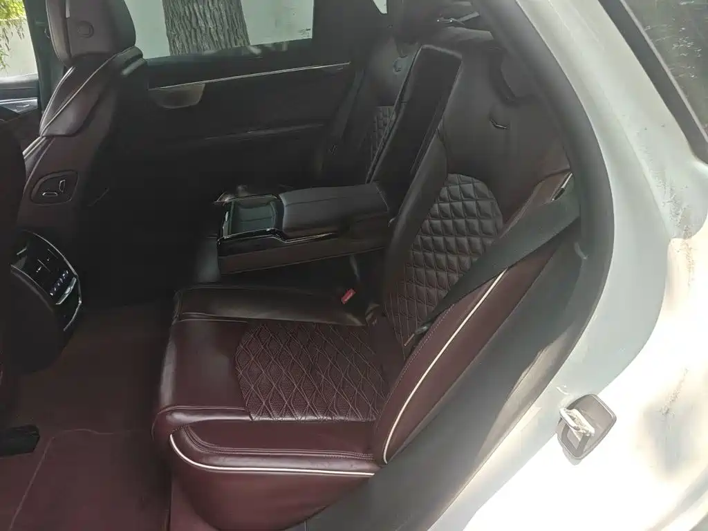 Cadillac CT6 — миниатюра 15