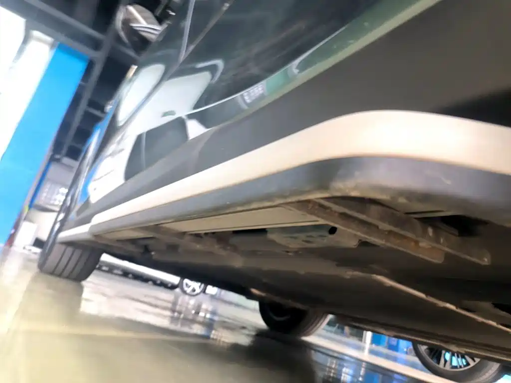 BYD Tang L - фото 22