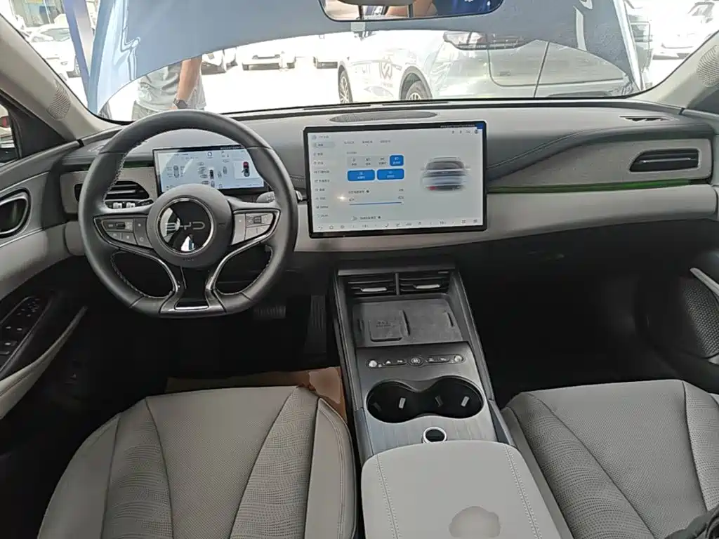 BYD Seals 06 DM-i версия для путешествий — миниатюра 10