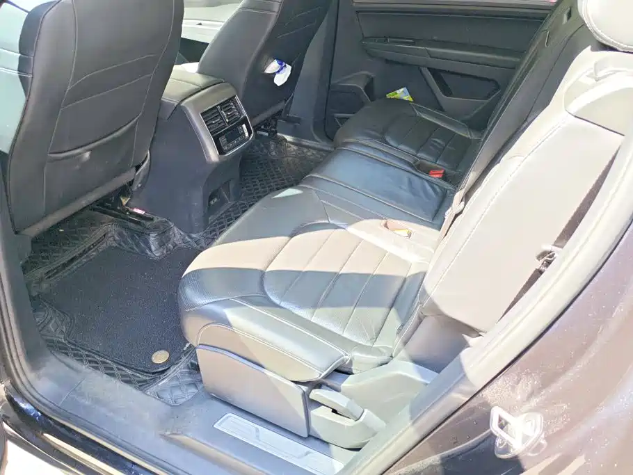 Volkswagen Teramont — миниатюра 11
