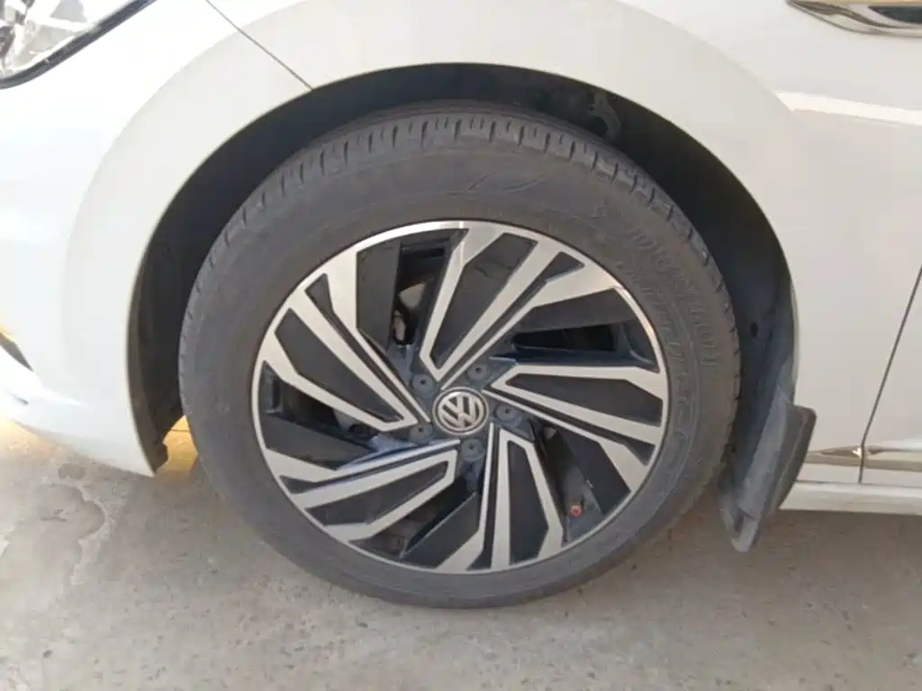 Volkswagen Sagitar — миниатюра 23