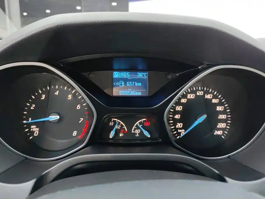 Ford Focus — миниатюра 14