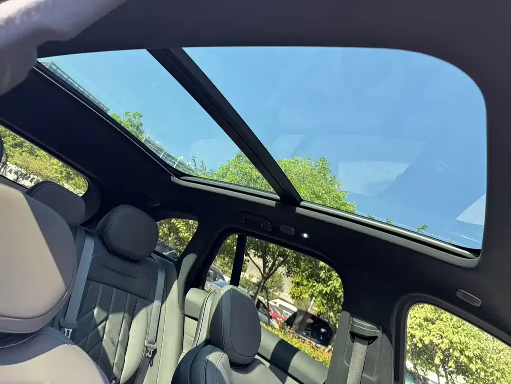 NIO ES6 — миниатюра 19