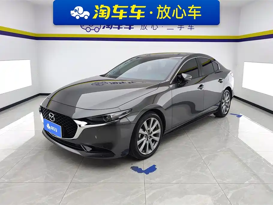 Mazda 3 Axela 2024