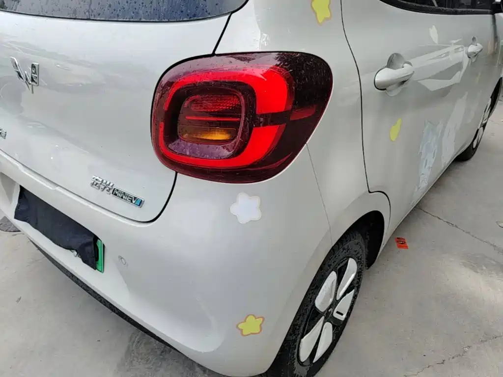 Wuling Mini EV MINIEV 2025