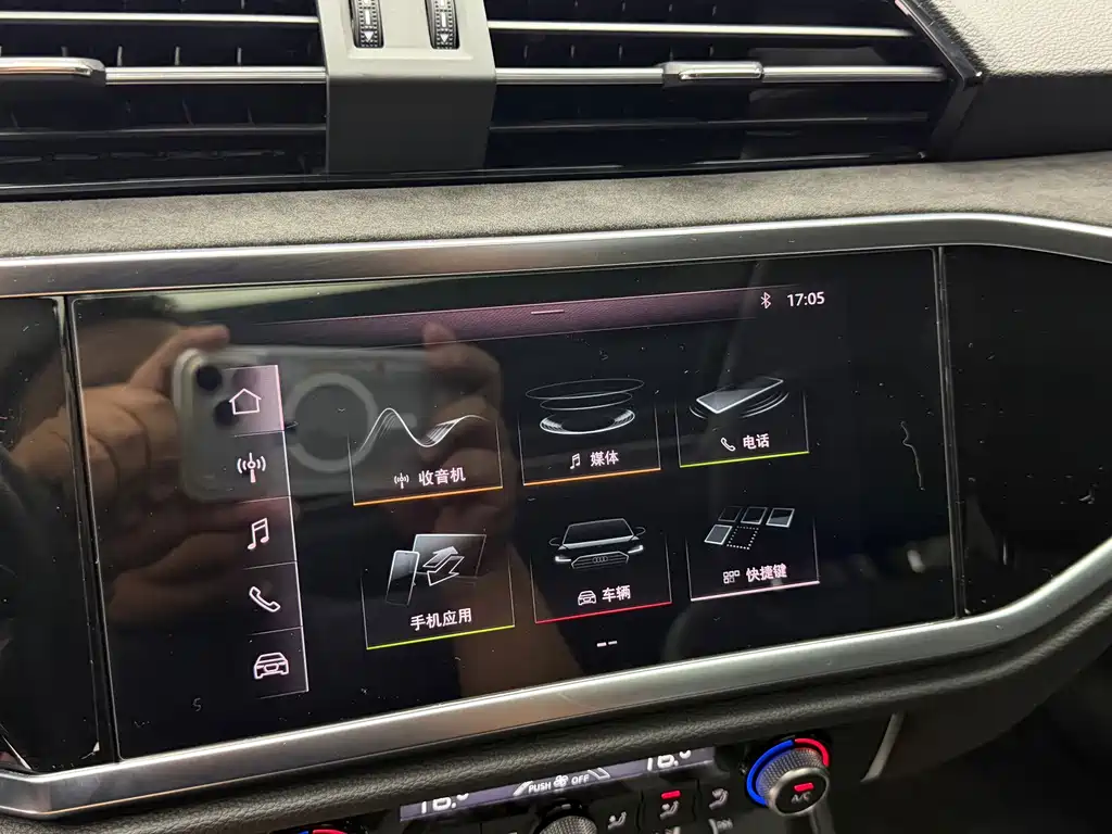 Audi Q3 — миниатюра 13