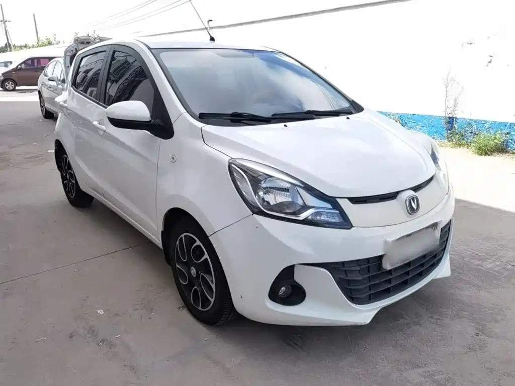Changan BenBen — миниатюра 4
