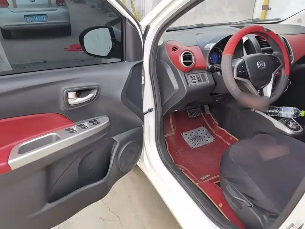 Changan BenBen — миниатюра 16
