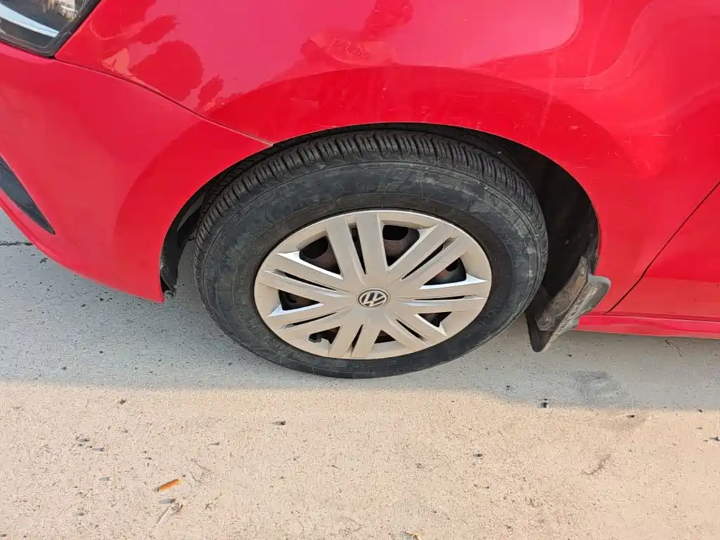 Volkswagen Polo — миниатюра 23