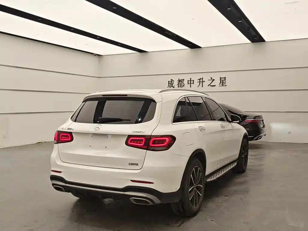 Mercedes-Benz GLC 2022 GLC 260 L 4MATIC Luxury