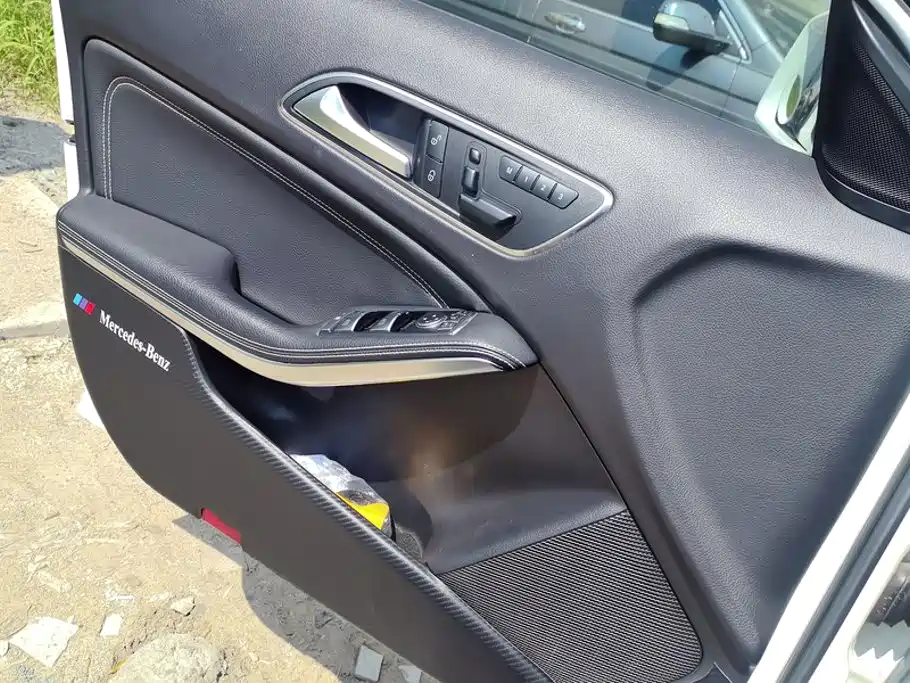 Mercedes-Benz GLA — миниатюра 7