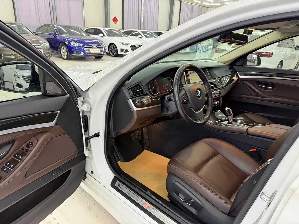 BMW 5 Series 5 2017 525Li Luxury