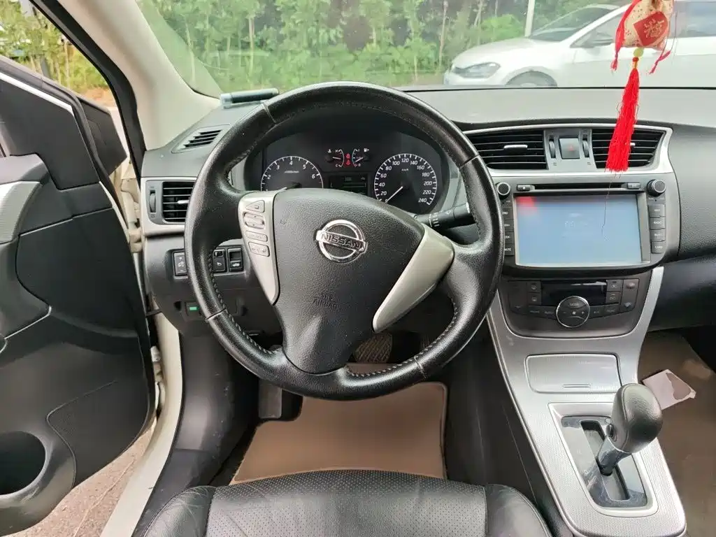 Nissan Sylphy — миниатюра 3