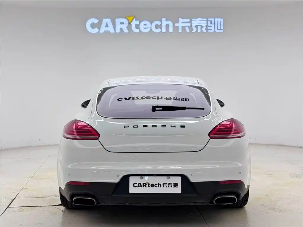 Porsche Panamera 2014 Panamera 4 3.0T
