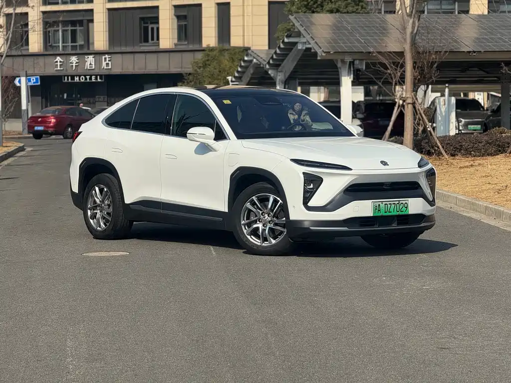 NIO NIO EC6