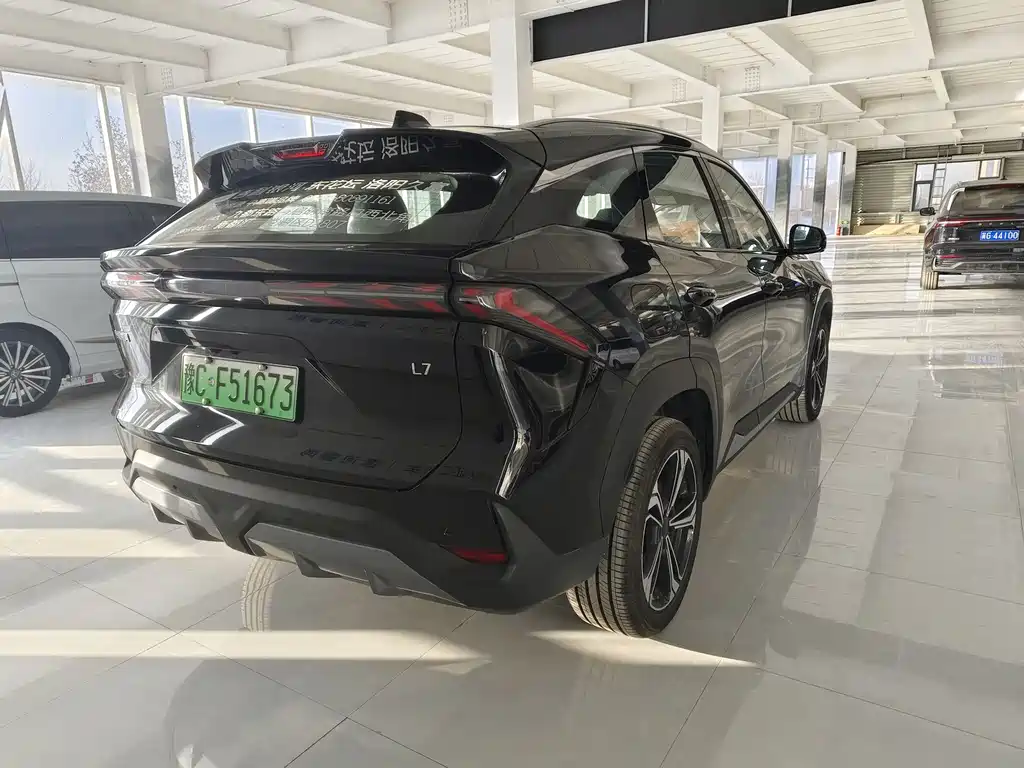 GEELY GALAXY GALAXY L7