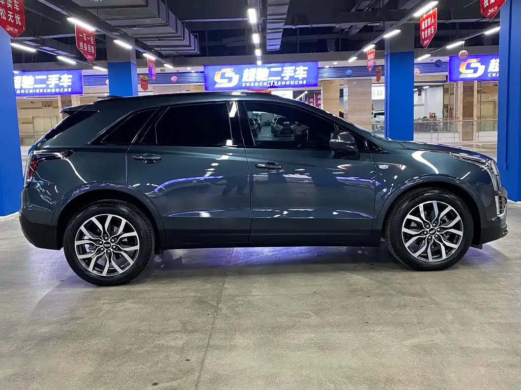 Cadillac XT5 2024 2.0T Luxury