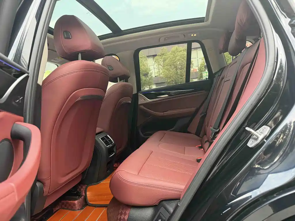 BMW X3 — миниатюра 6