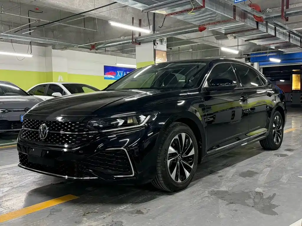 帕萨特 2022款 280TSI 精英版 2022