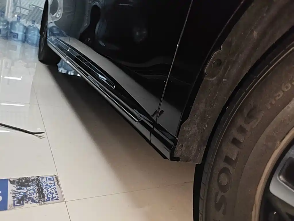 Hongqi Hongqi HQ9 PHEV — миниатюра 21