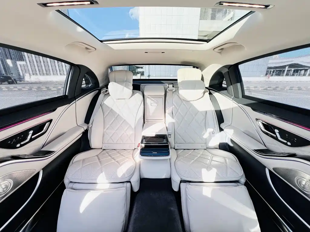 Mercedes-Benz S-Class — миниатюра 10