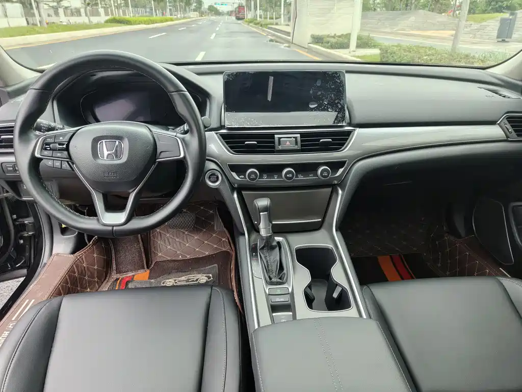 Honda Accord 2022 260TURBO Luxury