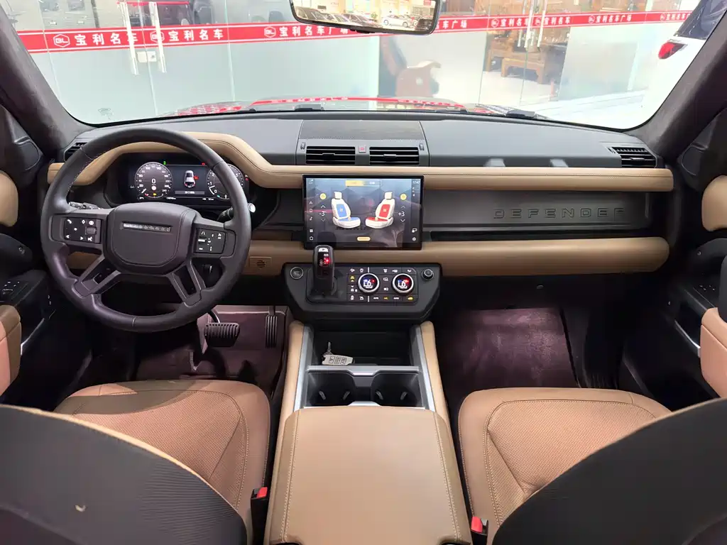 Land Rover Defender — миниатюра 6