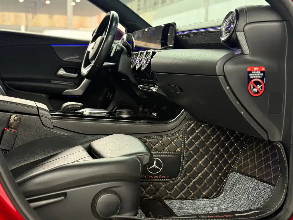 MERCEDES-BENZ A CLASS