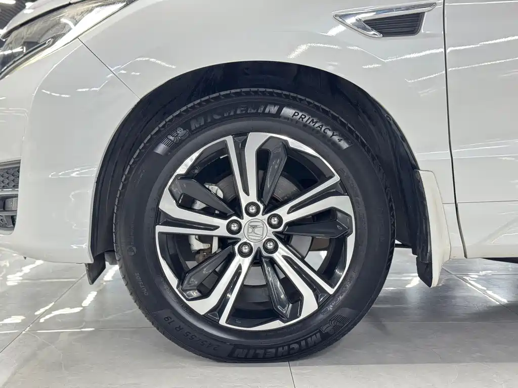 Honda UR-V — миниатюра 6