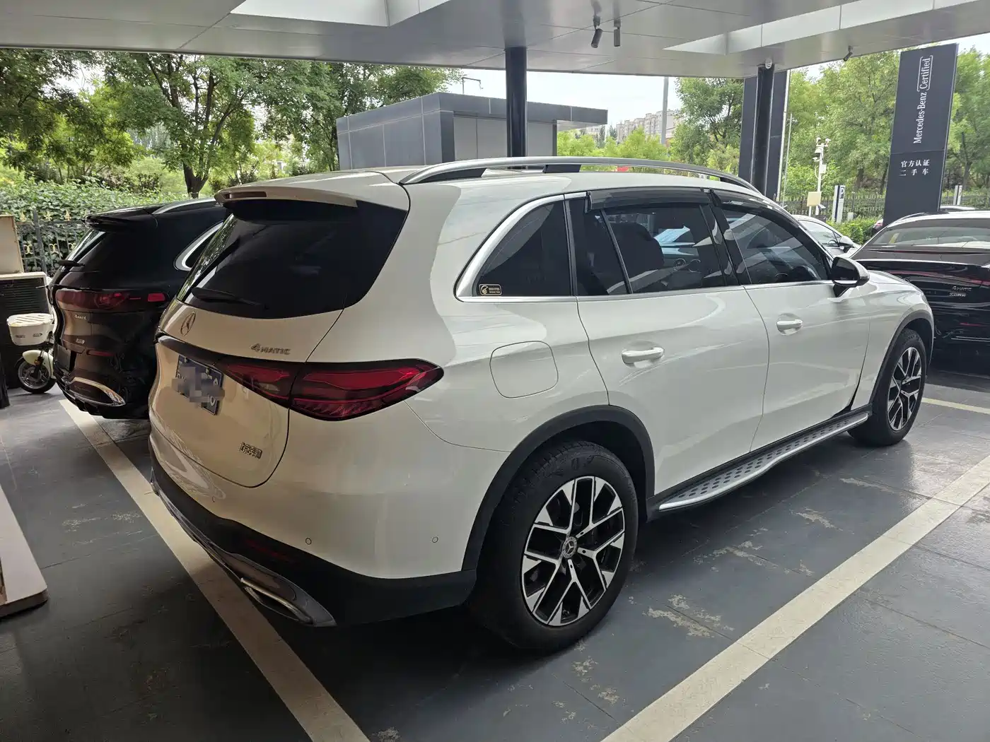 Mercedes-Benz GLC 2023 Белый из Китая, фото 2