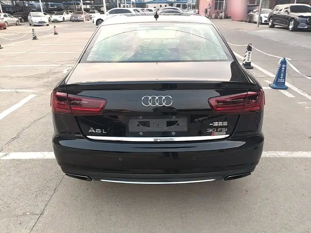 Audi A6L — миниатюра 6