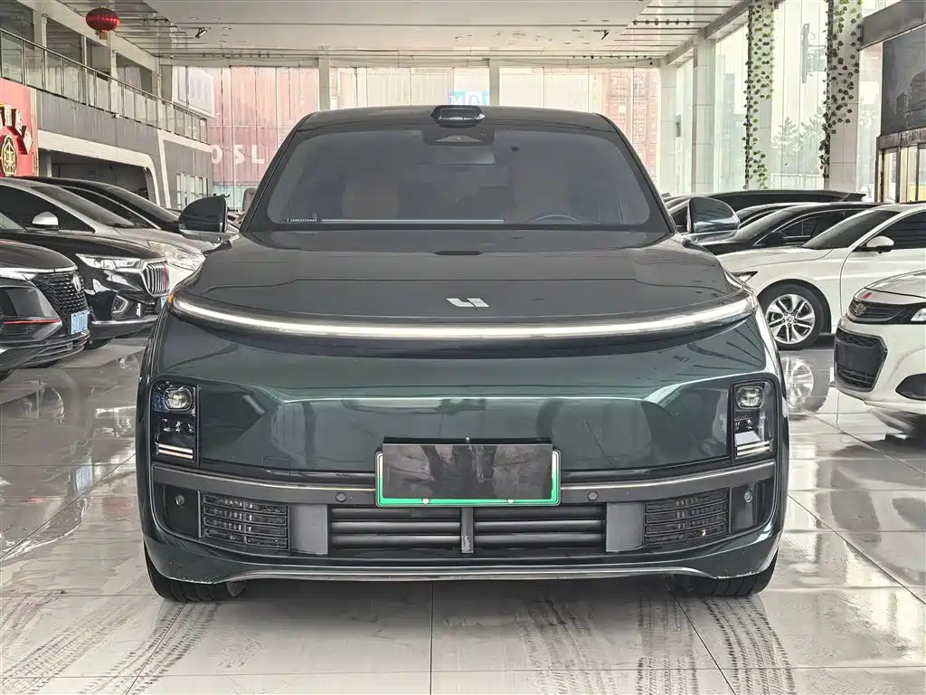 Li Auto IDEAL L8