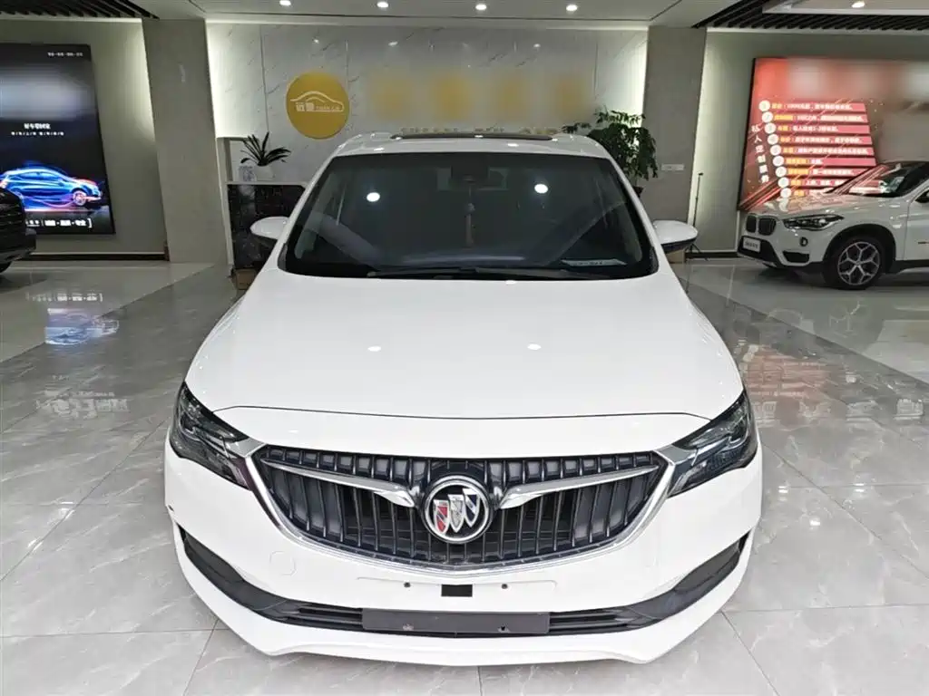 Buick GL6 2019 18T 6 мест Luxury VI