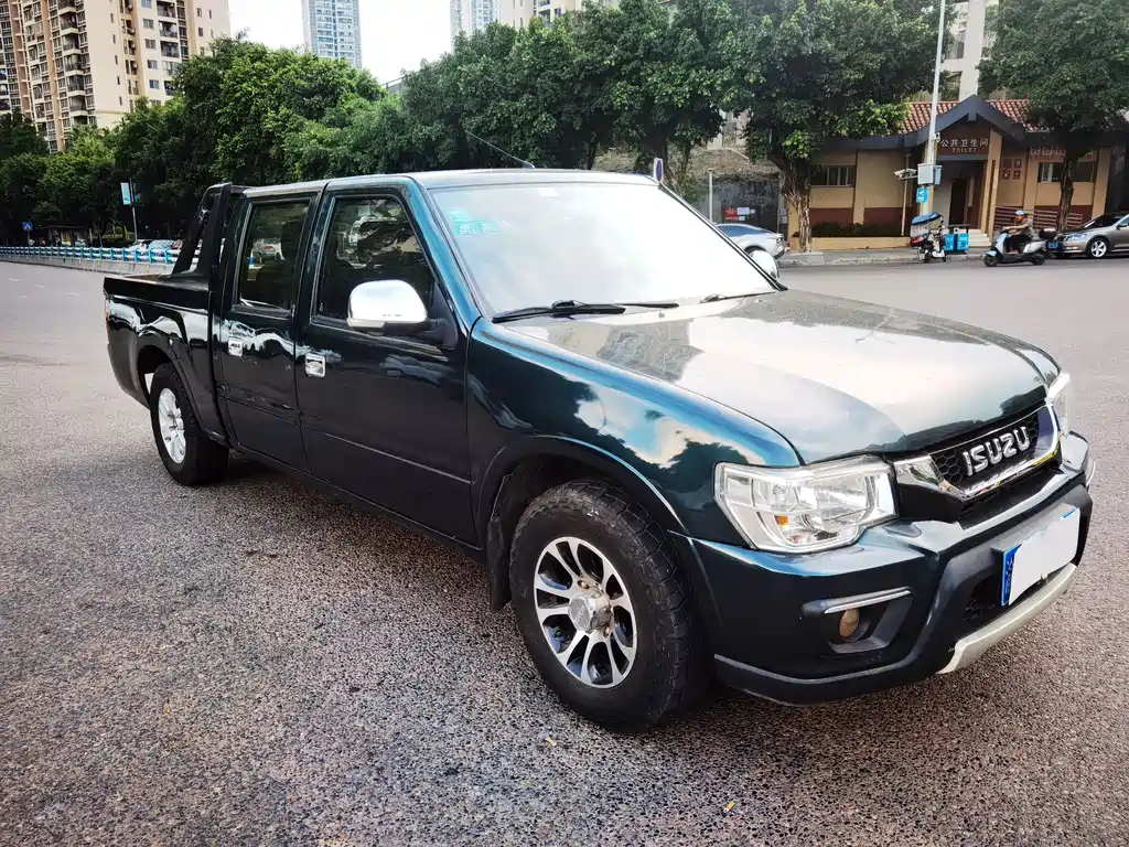 Isuzu Pickup — миниатюра 3