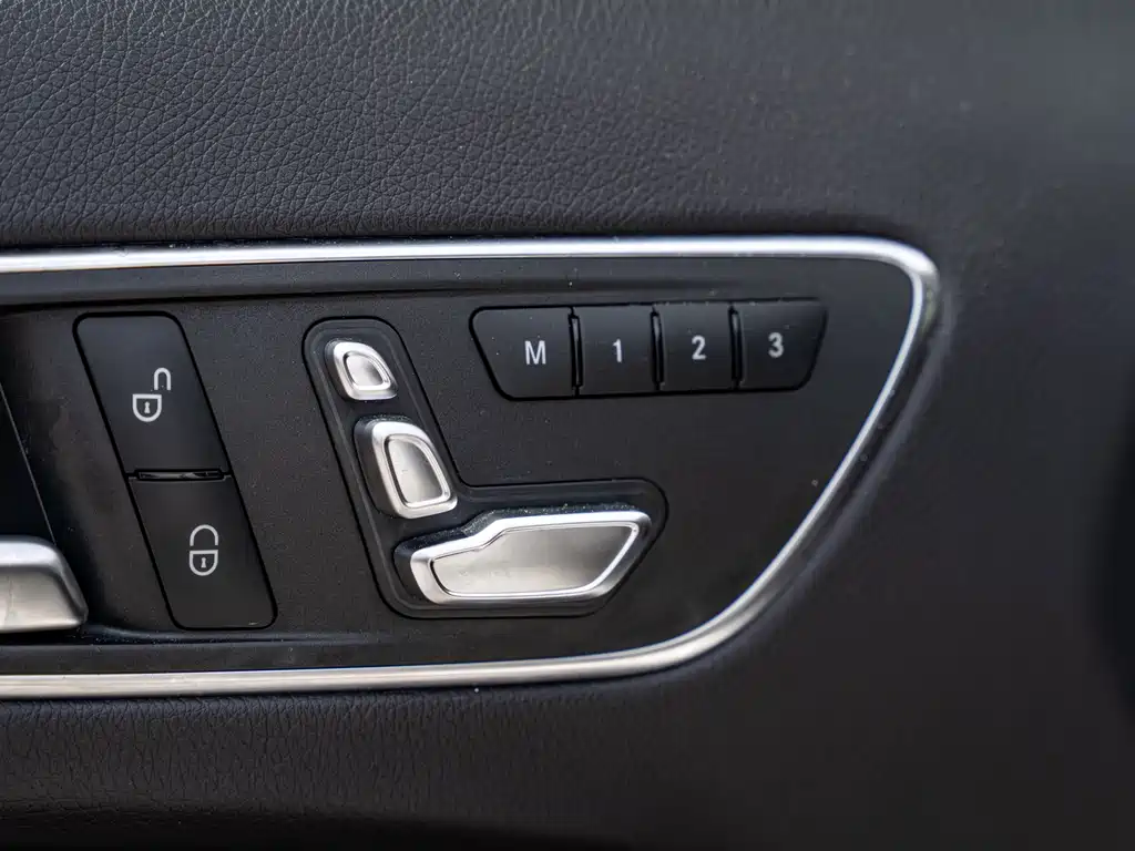 Mercedes-Benz A-Class AMG (Import) — миниатюра 12