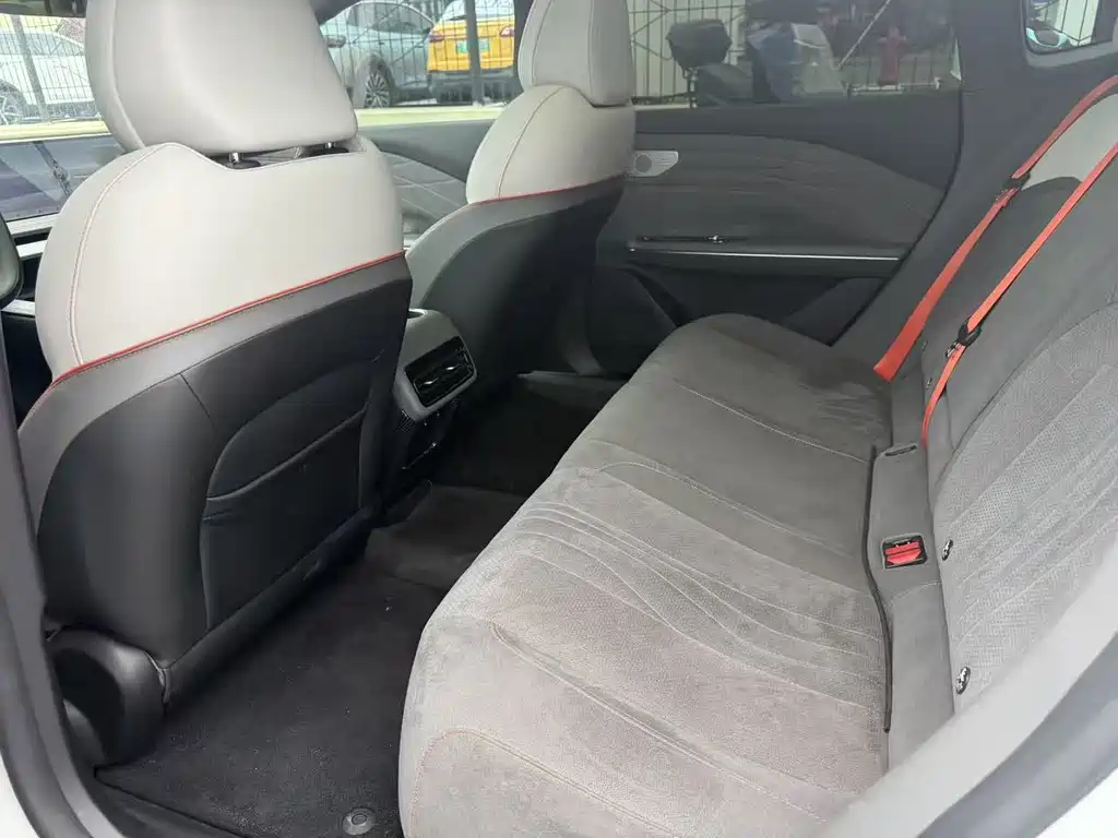 Geely Galaxy Galaxy E8 E8 2024 620km