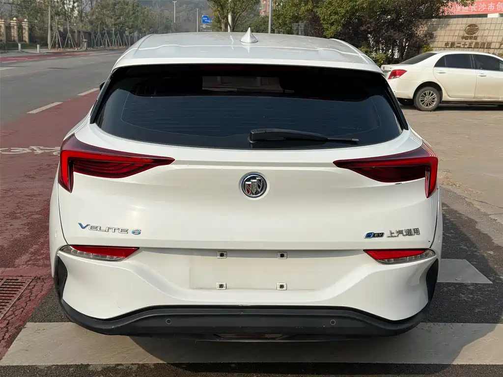 BUICK SLIGHTLY BLUE 6