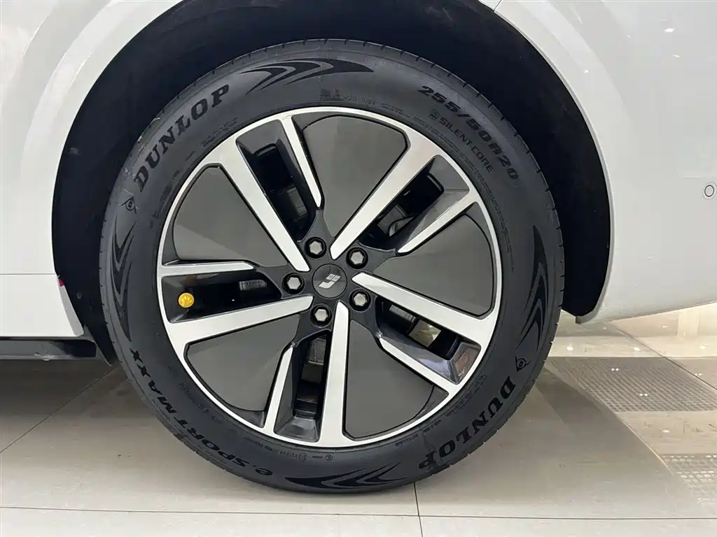 Li Auto Li L6 — миниатюра 7