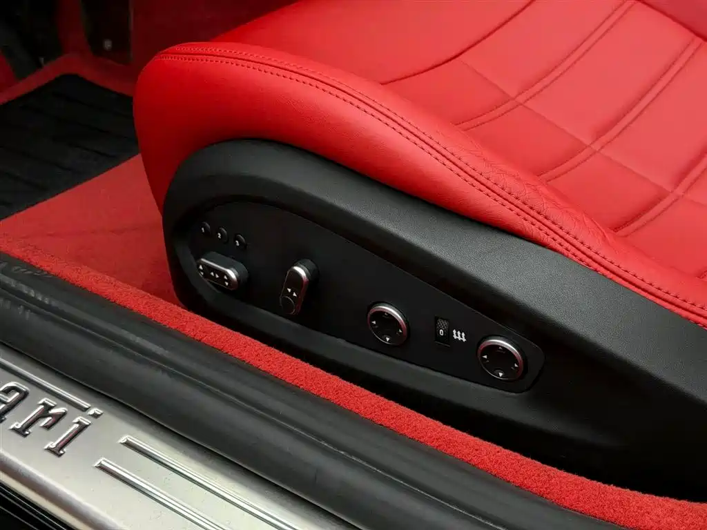 Ferrari California T 2015 3.9T