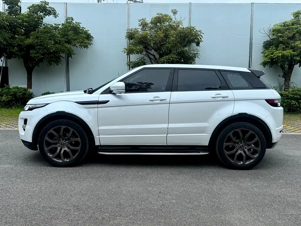 Land Rover Evoque (Import) — миниатюра 12