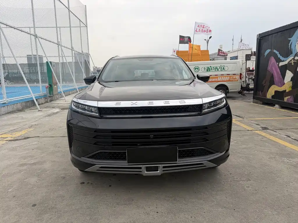 Exeed Zhaofeng — миниатюра 2